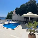 With Sunset Terrace Appartamento *