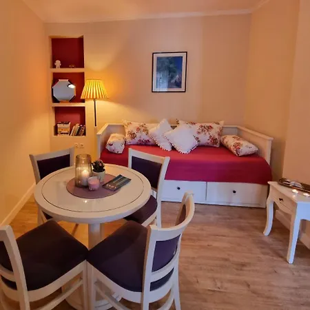 Apartment Apartment With Sunset Terrace *