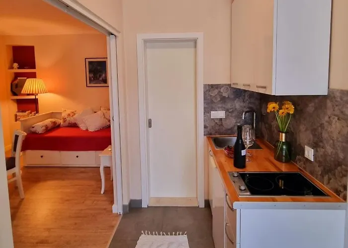 Appartement Apartment With Sunset Terrace *