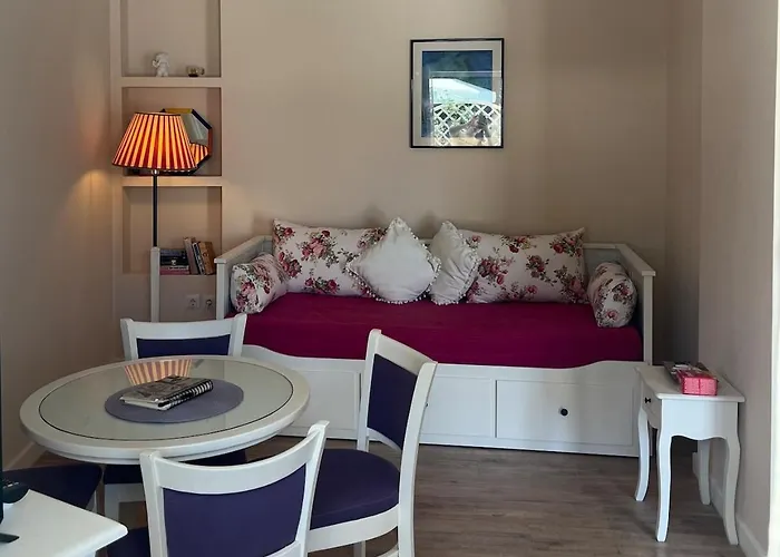 Appartement Apartment With Sunset Terrace Mlini