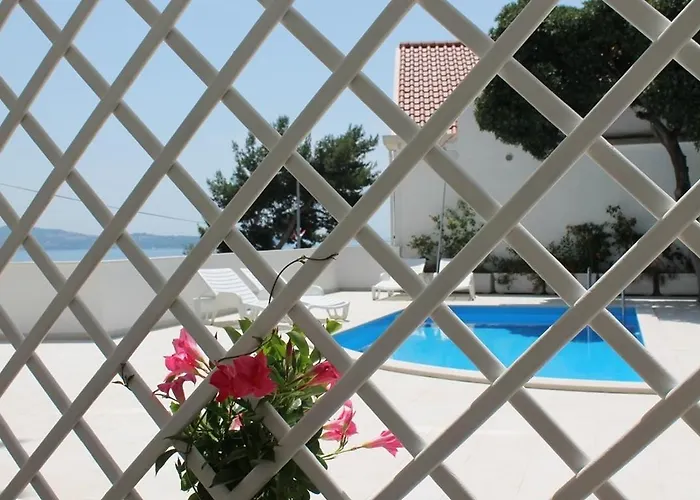 Apartment With Sunset Terrace * Mlini