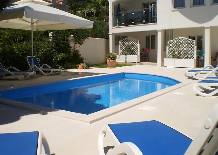 Appartement Apartment With Sunset Terrace *